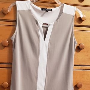3 for $30 Tops! Jones New York Colorblock Sleeveless Keyhole Top